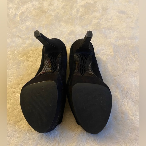 ❤️Gianni Bini heel pumps shoes size 7
***Bundle 3 for $25 - Picture 5 of 7